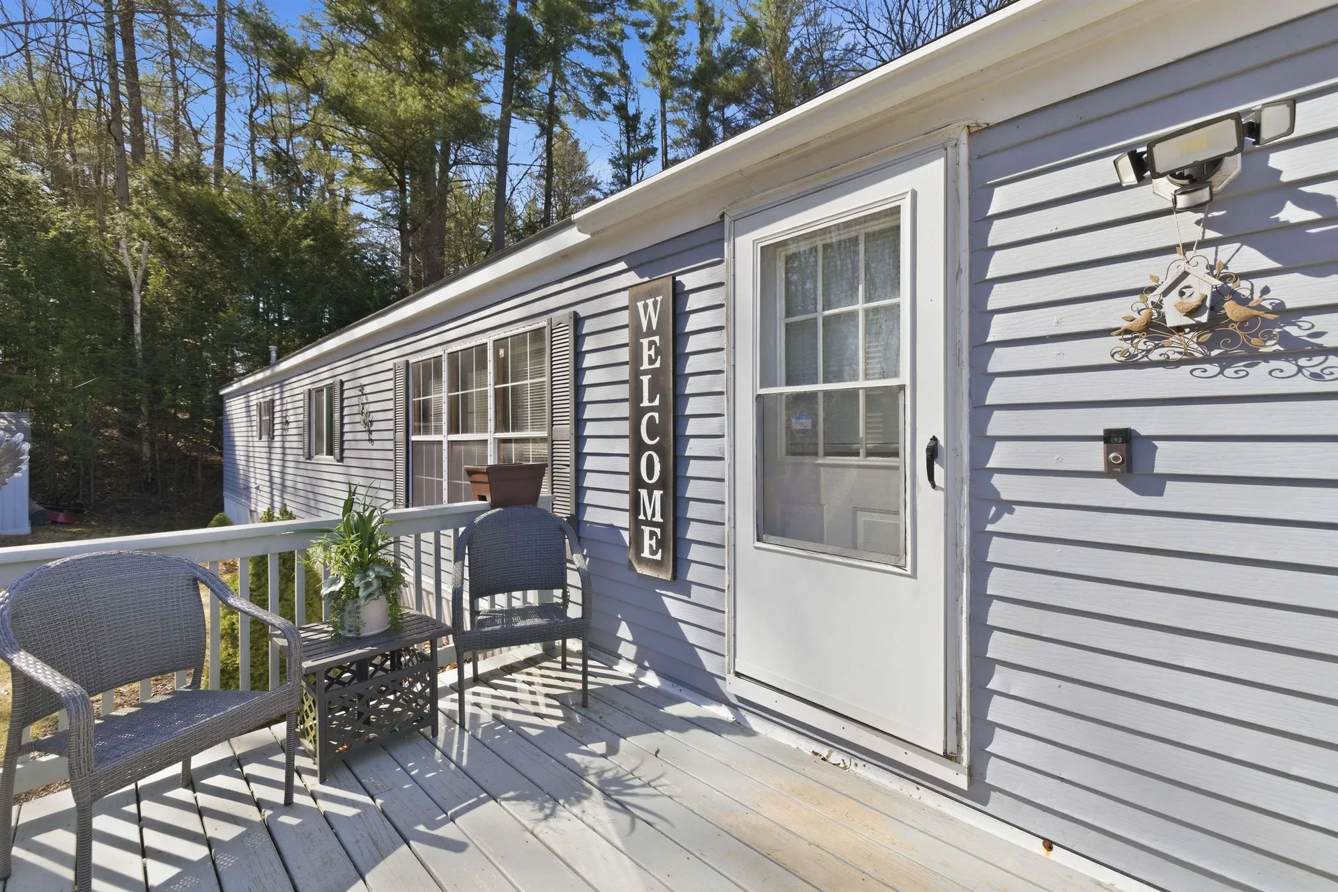 22 Brook Circle Loudon NH 03307