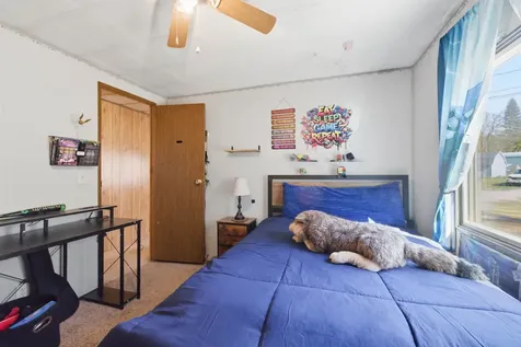 22 Brook Circle Loudon NH 03307