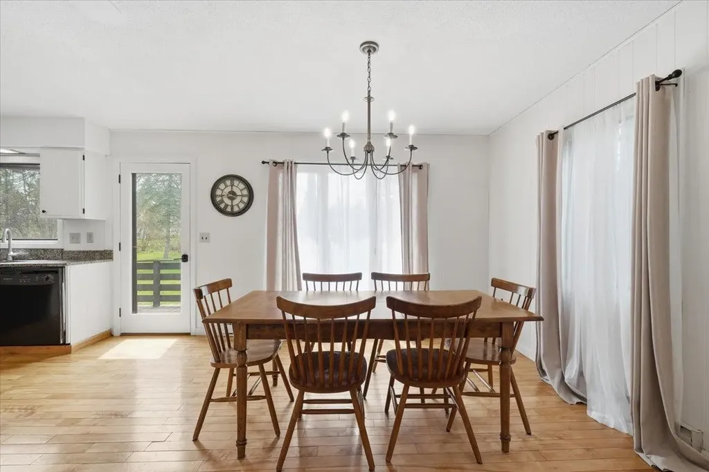 290 Collamer Circle Shelburne VT 05482