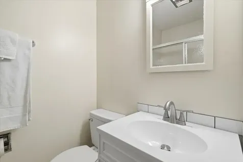 290 Collamer Circle Shelburne VT 05482