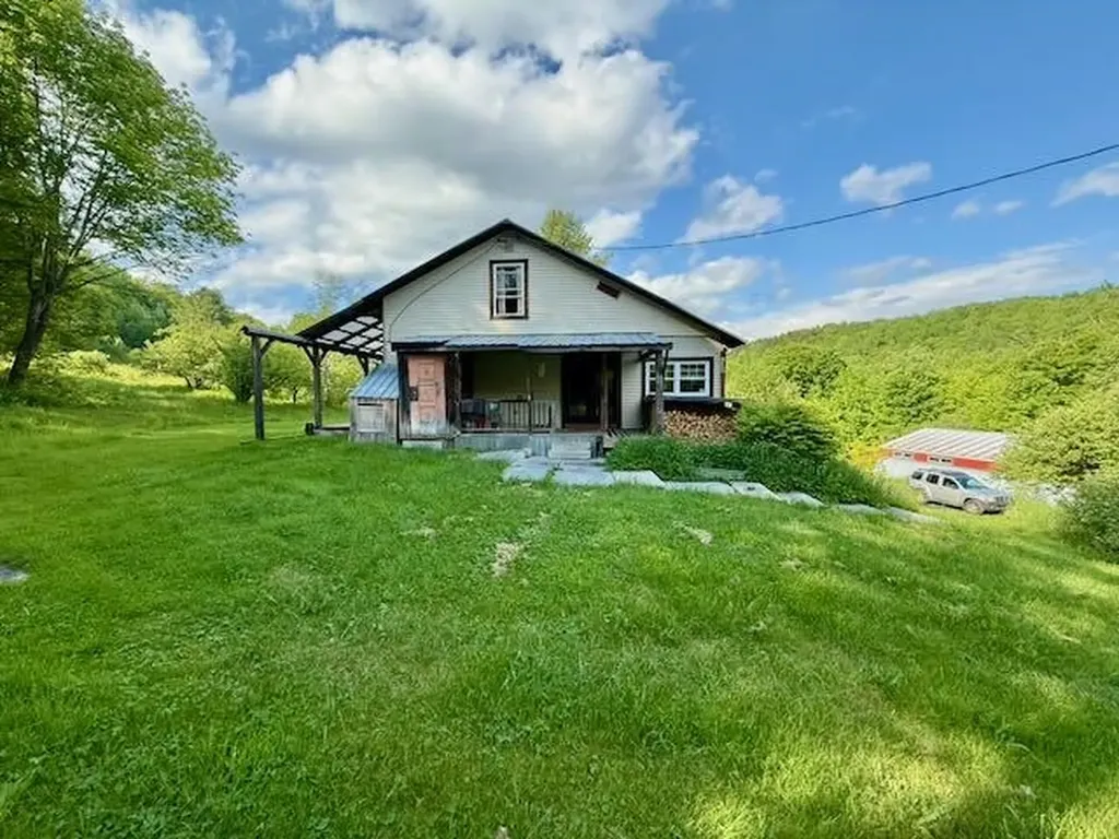 115 Washbowl Road Northfield VT 05663