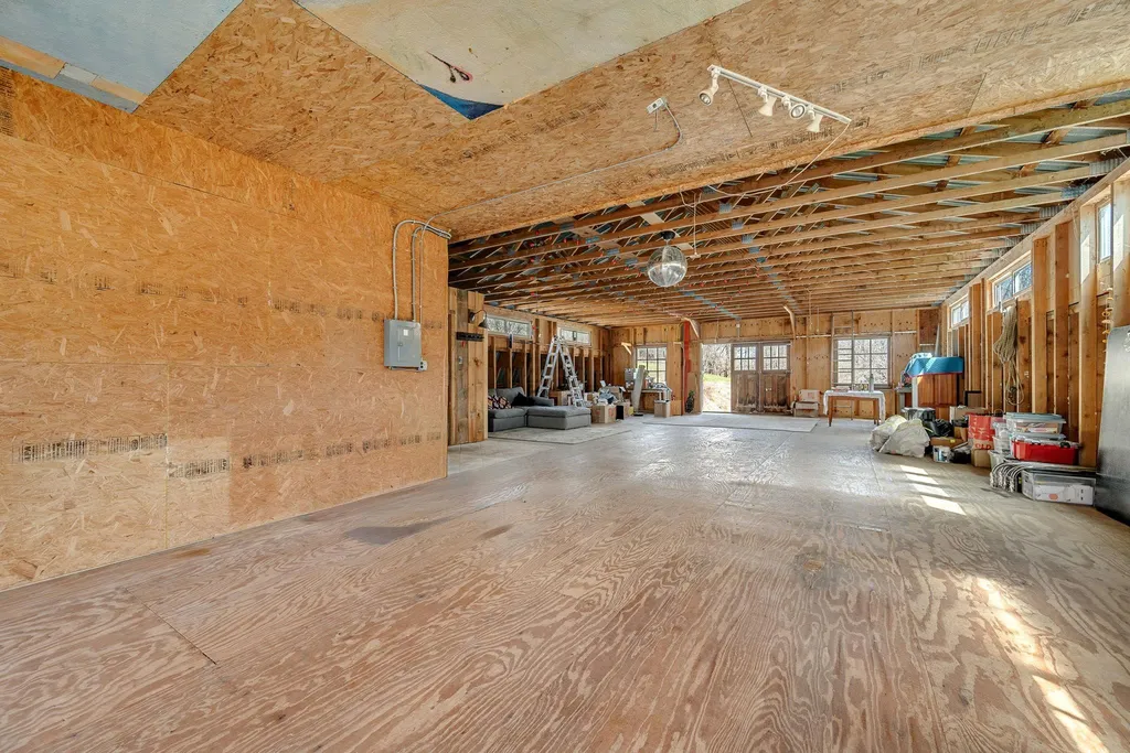 115 Washbowl Road Northfield VT 05663
