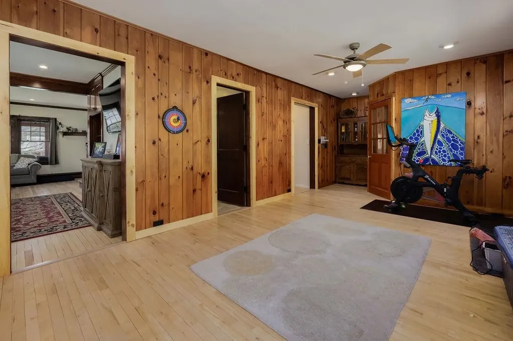 114 Gifford Road Hartford VT 05001