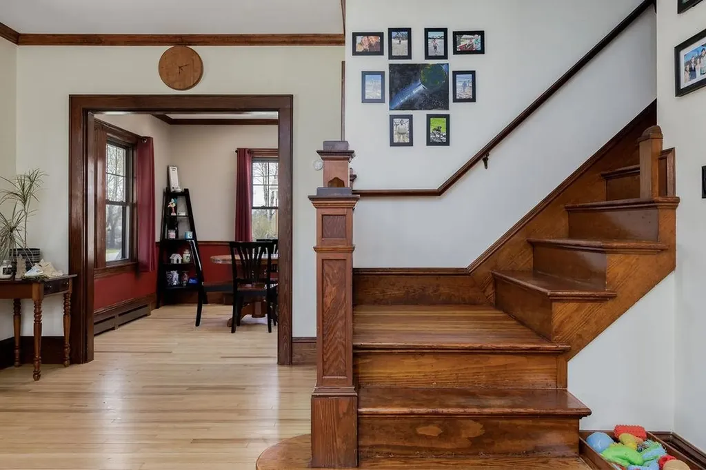 114 Gifford Road Hartford VT 05001
