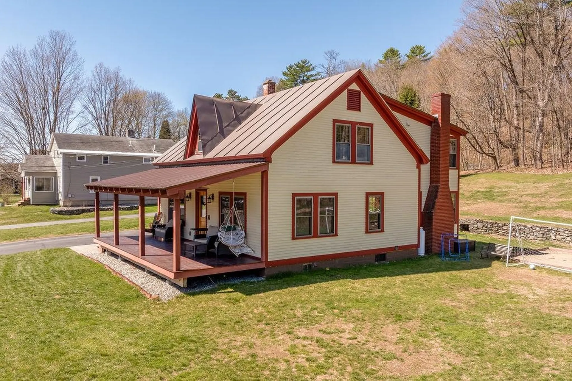 114 Gifford Road Hartford VT 05001