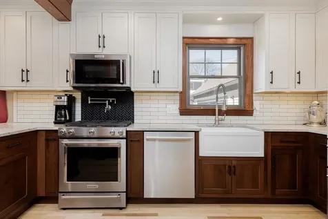114 Gifford Road Hartford VT 05001