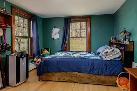 114 Gifford Road Hartford VT 05001