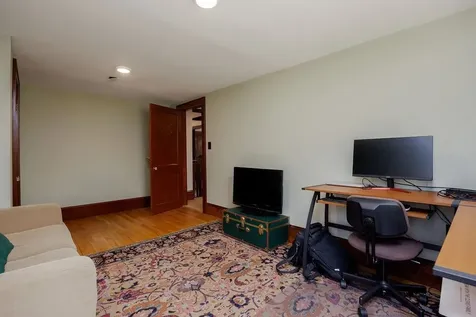 114 Gifford Road Hartford VT 05001
