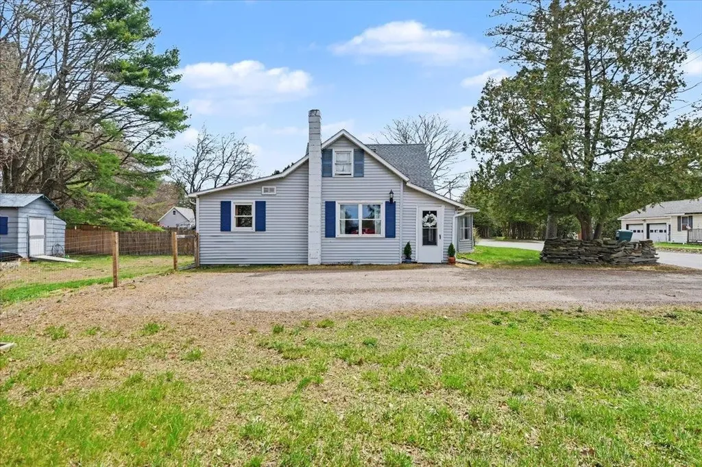 185 Sand Hill Road Essex VT 05452