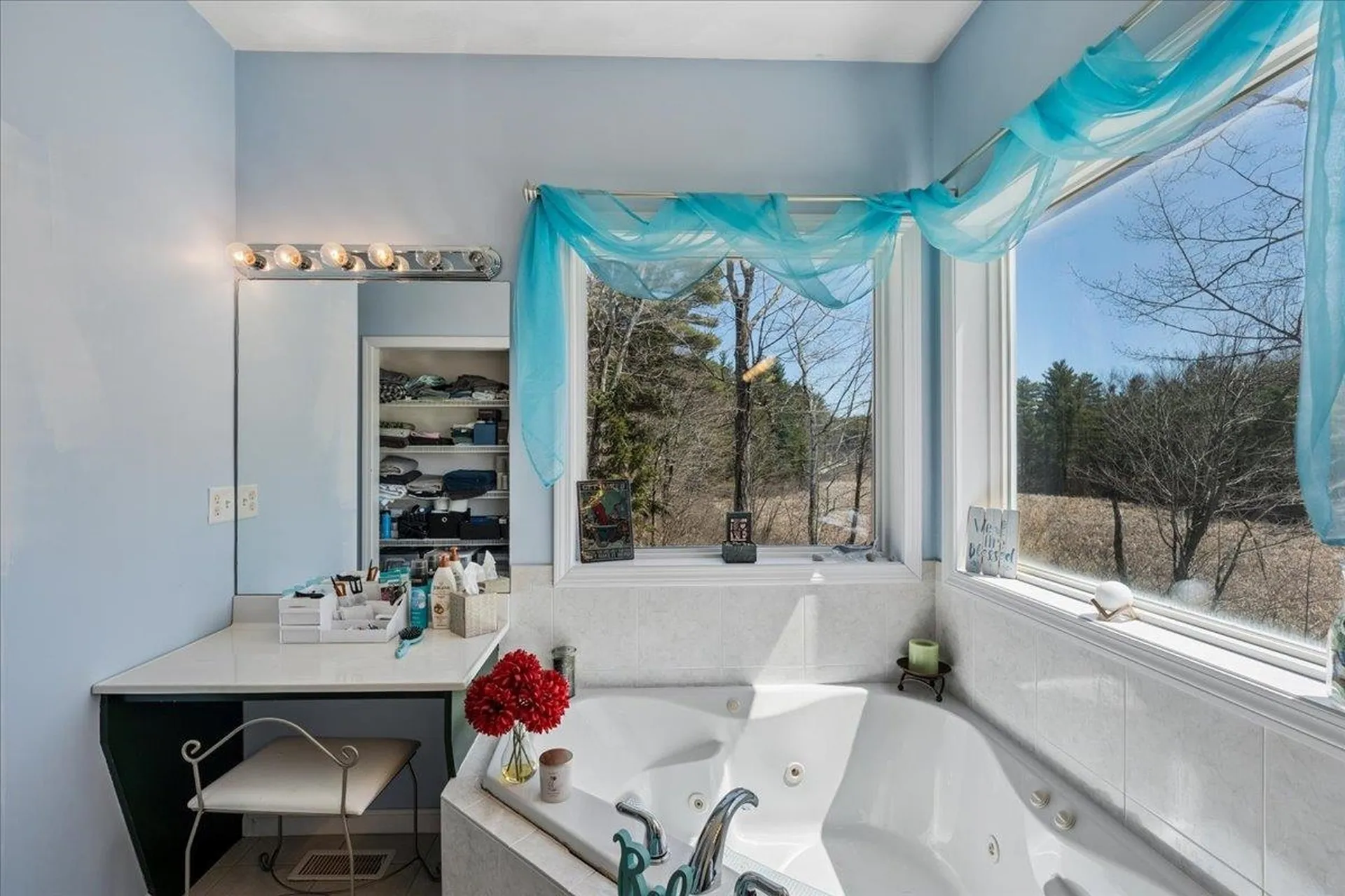 85 Odell Road Sandown NH 03873
