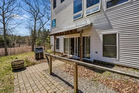 85 Odell Road Sandown NH 03873