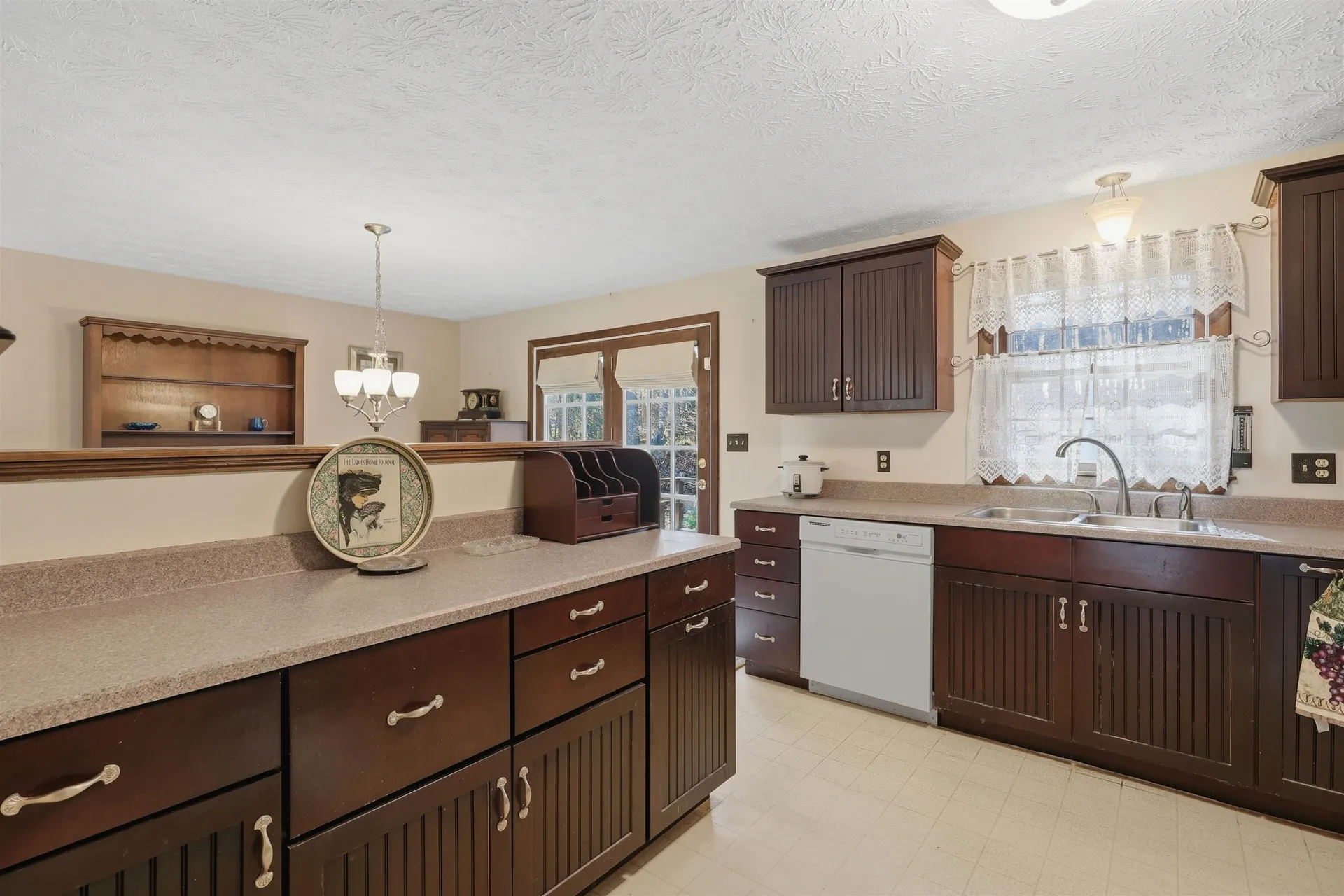 115 Fordway Extension Derry NH 03038