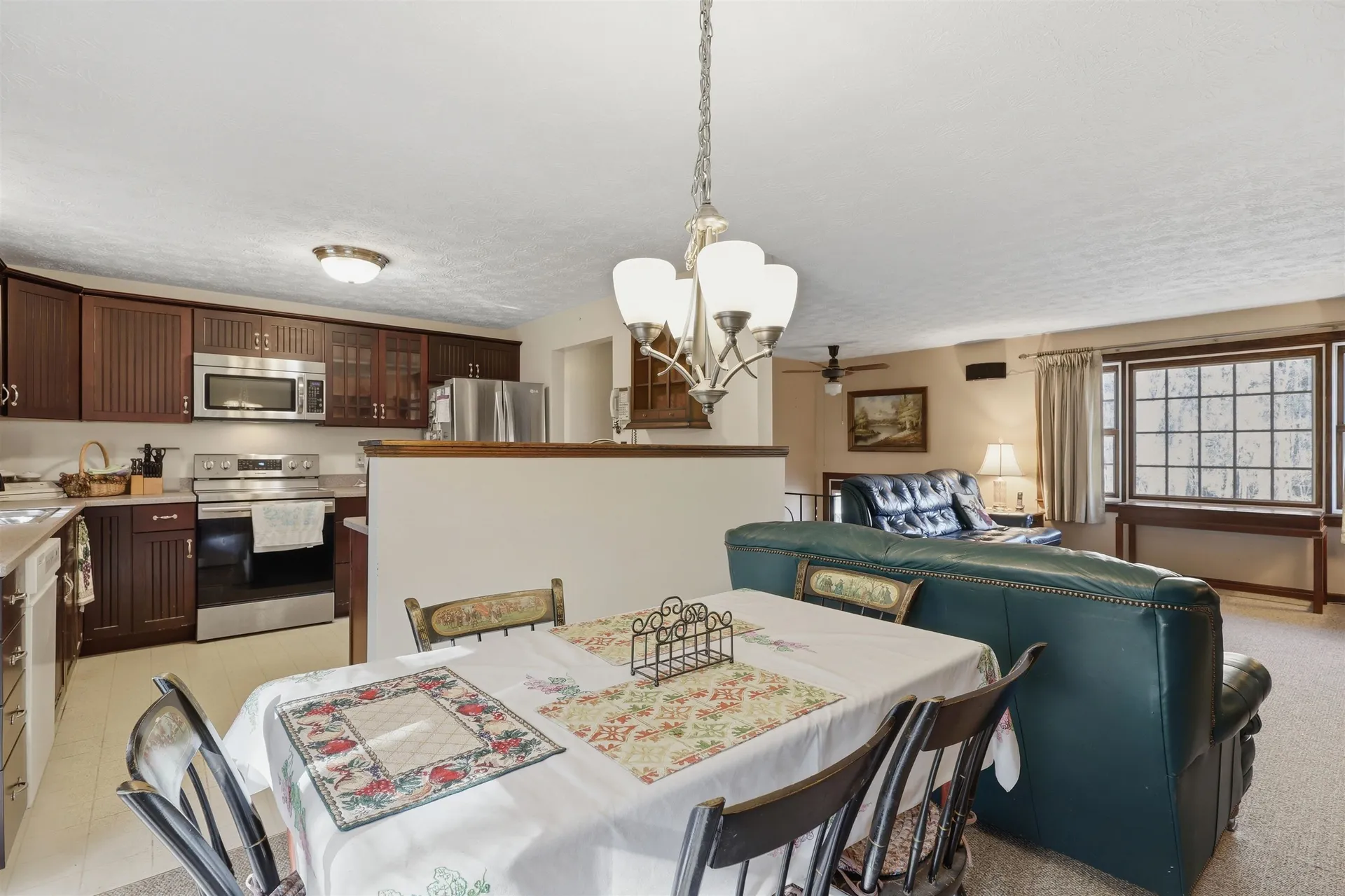 115 Fordway Extension Derry NH 03038