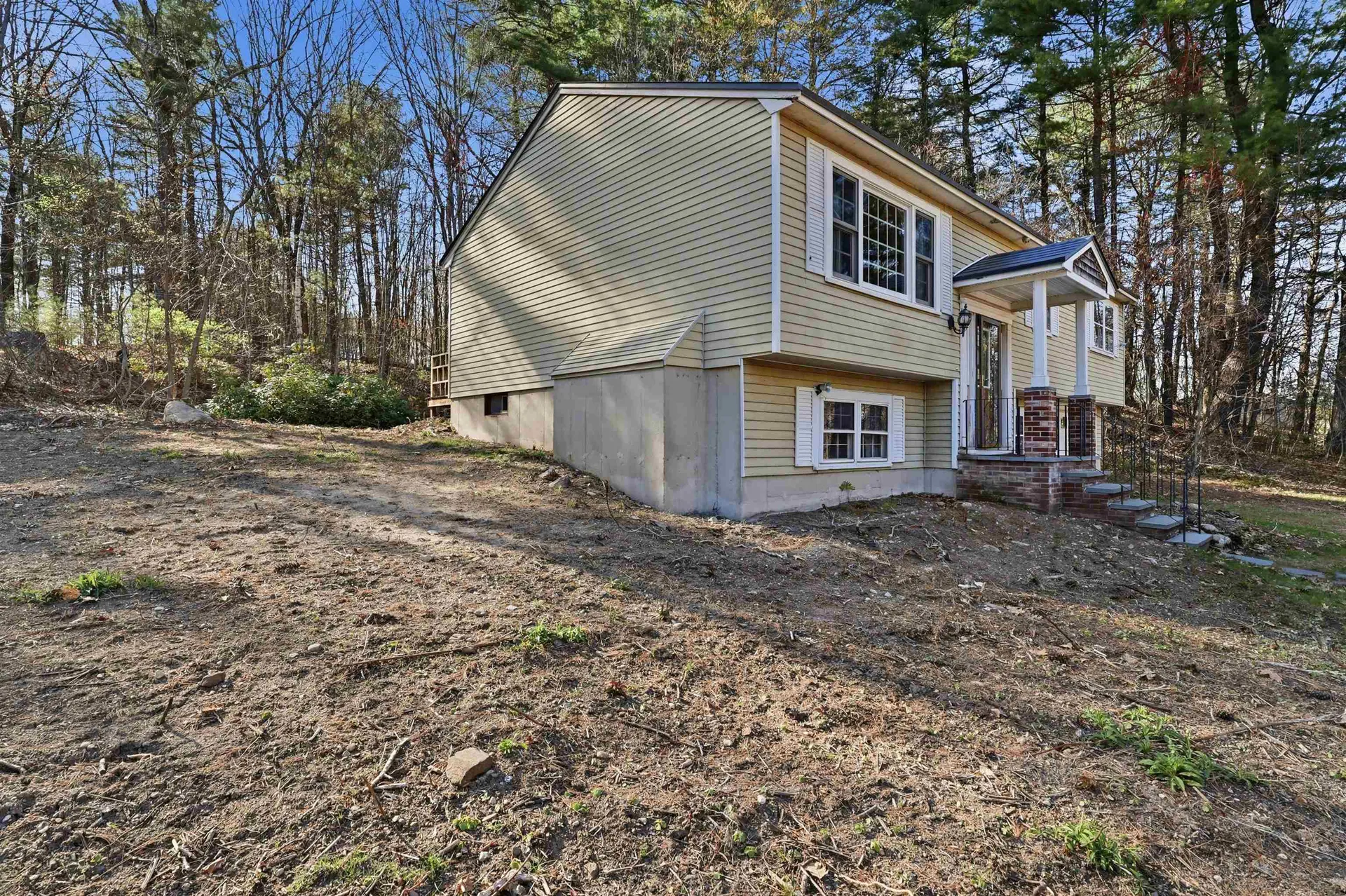 115 Fordway Extension Derry NH 03038