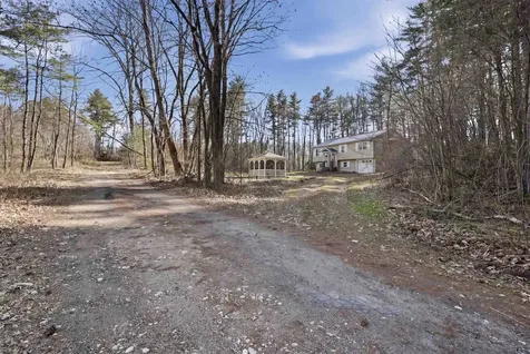 115 Fordway Extension Derry NH 03038