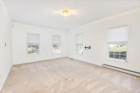 62 Magnolia Drive Pelham NH 03076