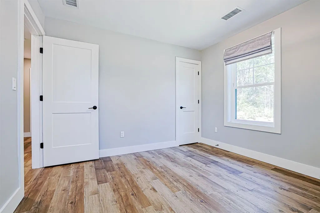 1239 Center Street Wolfeboro NH 03894