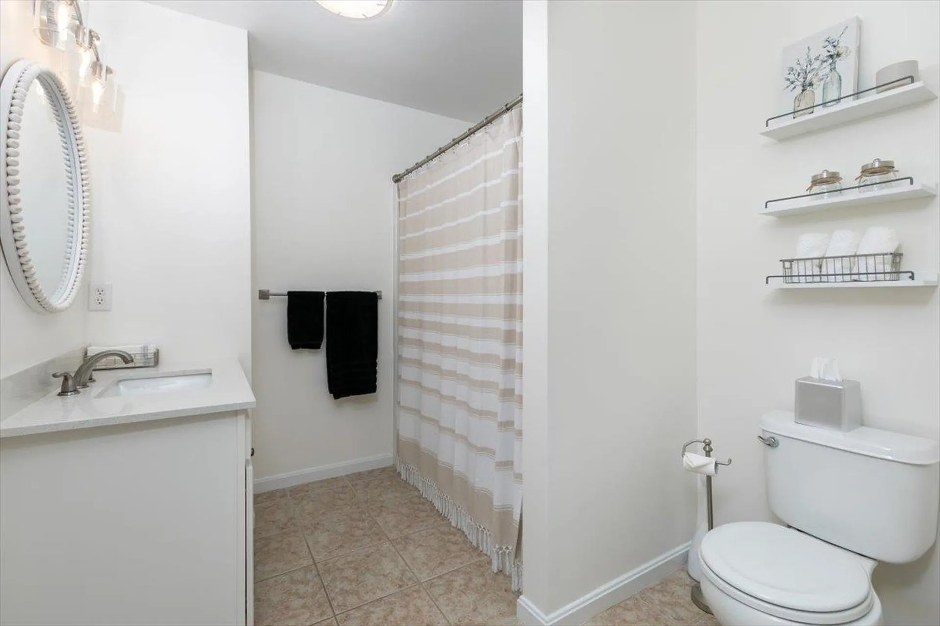 64 Brookview Road Windham NH 03087