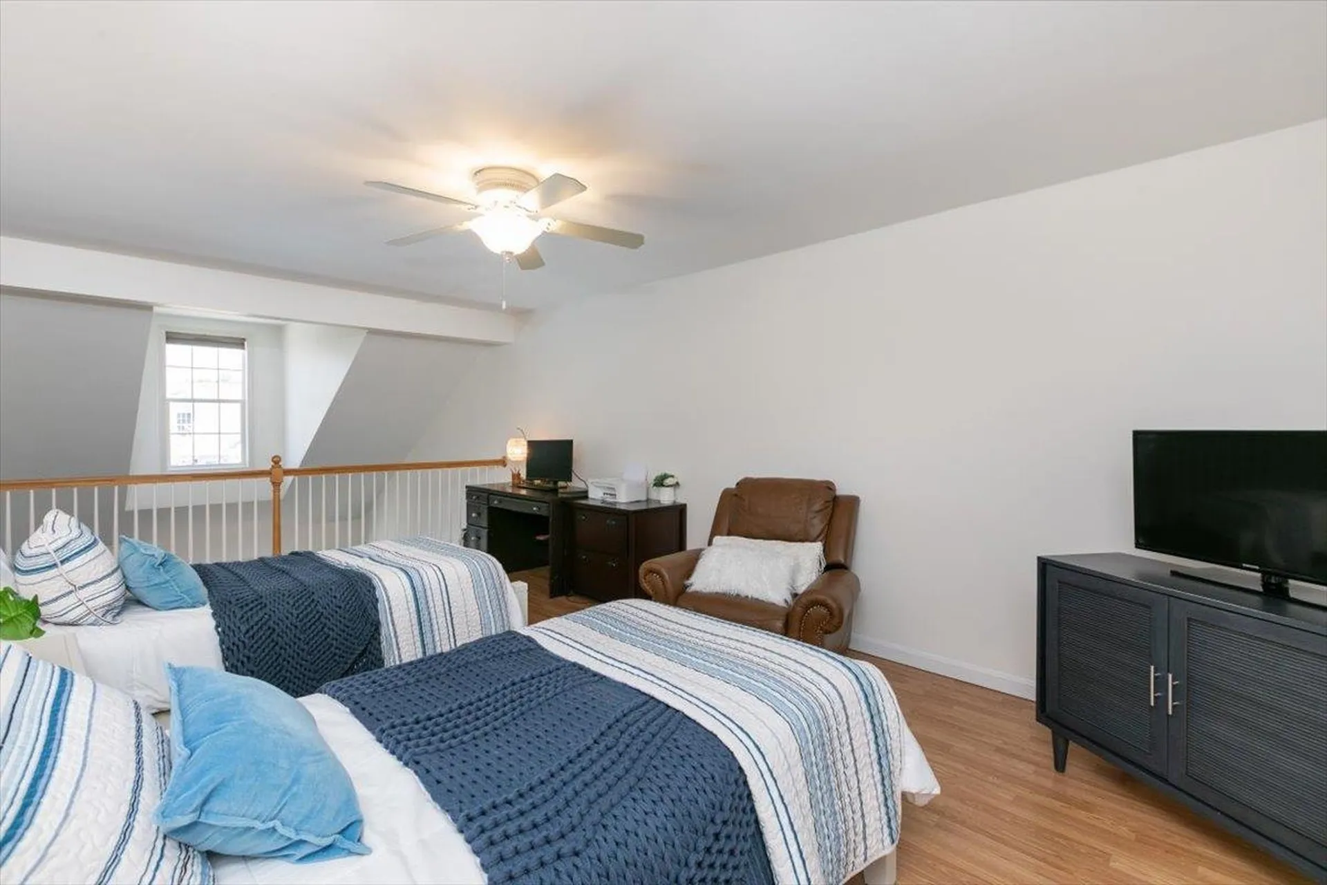 64 Brookview Road Windham NH 03087