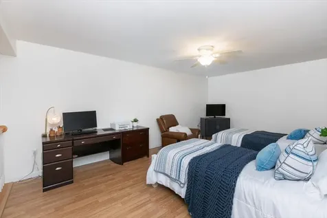 64 Brookview Road Windham NH 03087