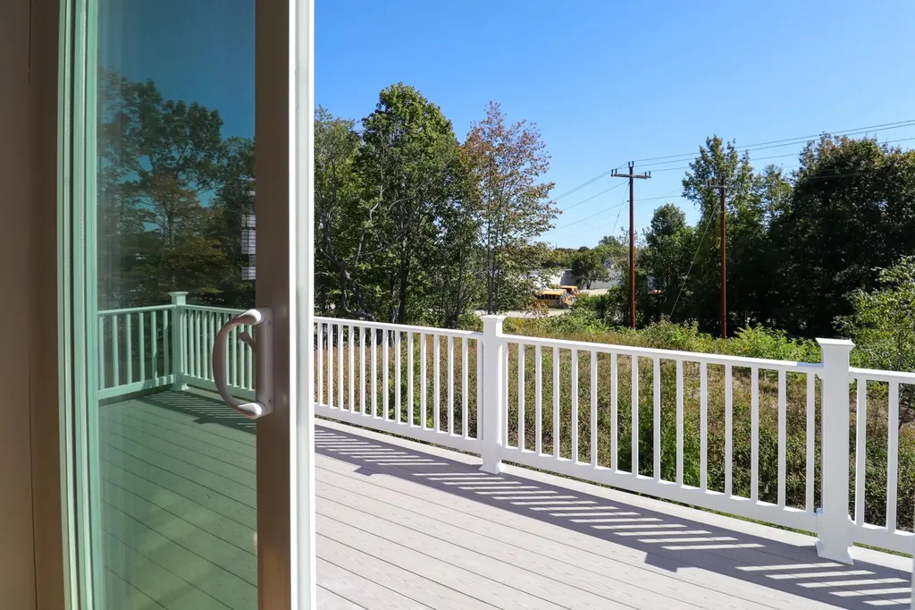 31 Eden Lane Portsmouth NH 03801