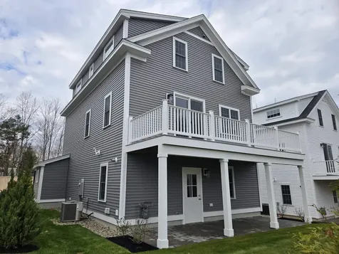 31 Eden Lane Portsmouth NH 03801