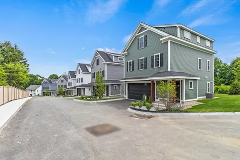 31 Eden Lane Portsmouth NH 03801
