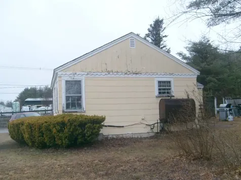 4 North Avenue Ashland NH 03217