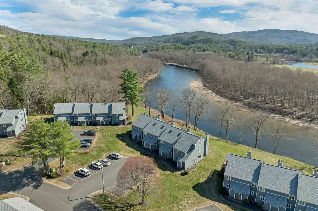 24 Circle Drive Ashland NH 03217