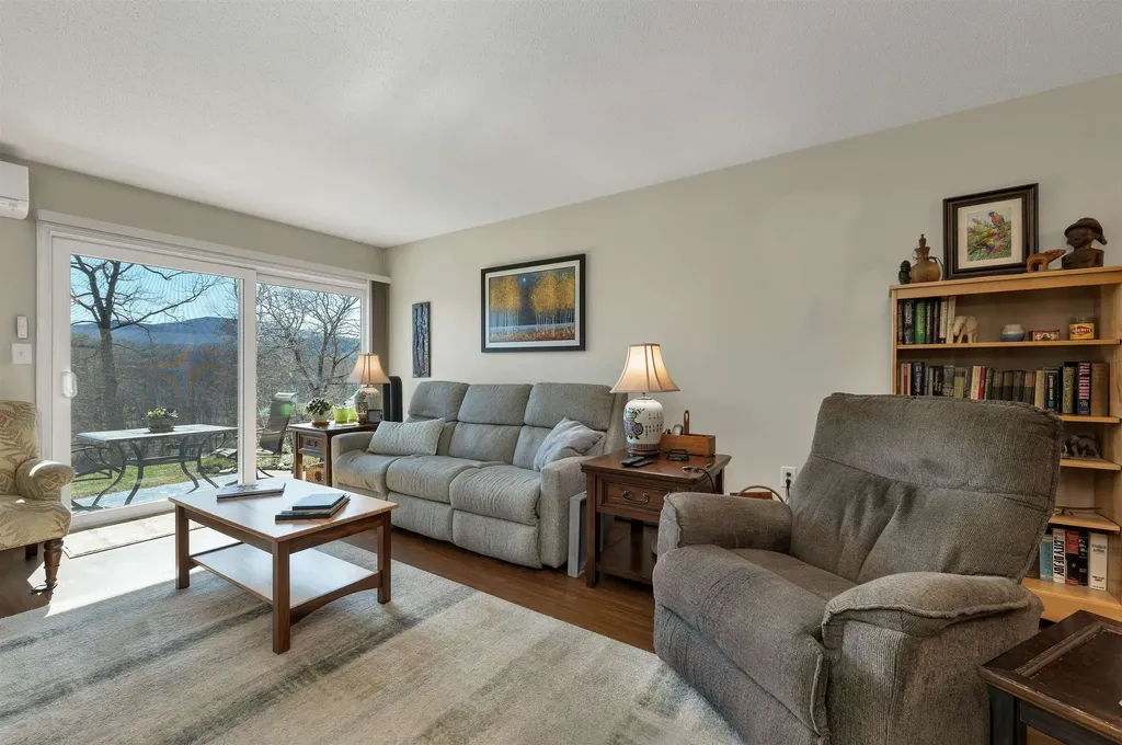 24 Circle Drive Ashland NH 03217