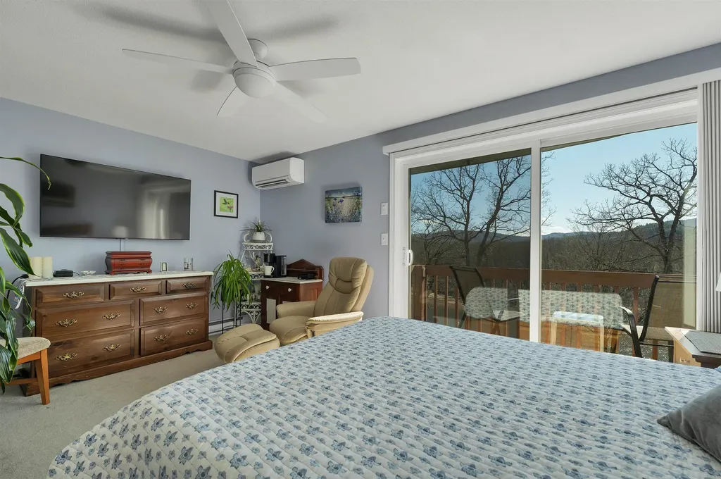 24 Circle Drive Ashland NH 03217