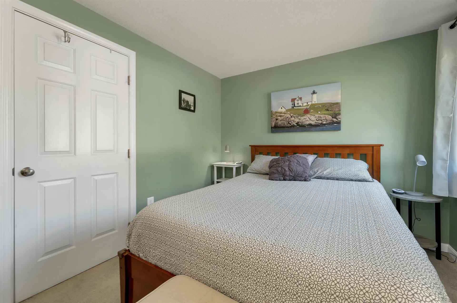 24 Circle Drive Ashland NH 03217