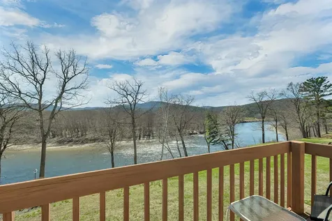 24 Circle Drive Ashland NH 03217