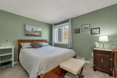 24 Circle Drive Ashland NH 03217