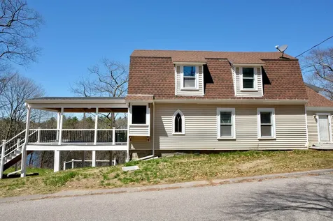 114 Garvins Falls Road Concord NH 03301