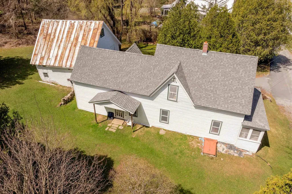 111 East Gilson Avenue Hartford VT 05059