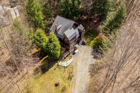20 Haskins Road Hanover NH 03755
