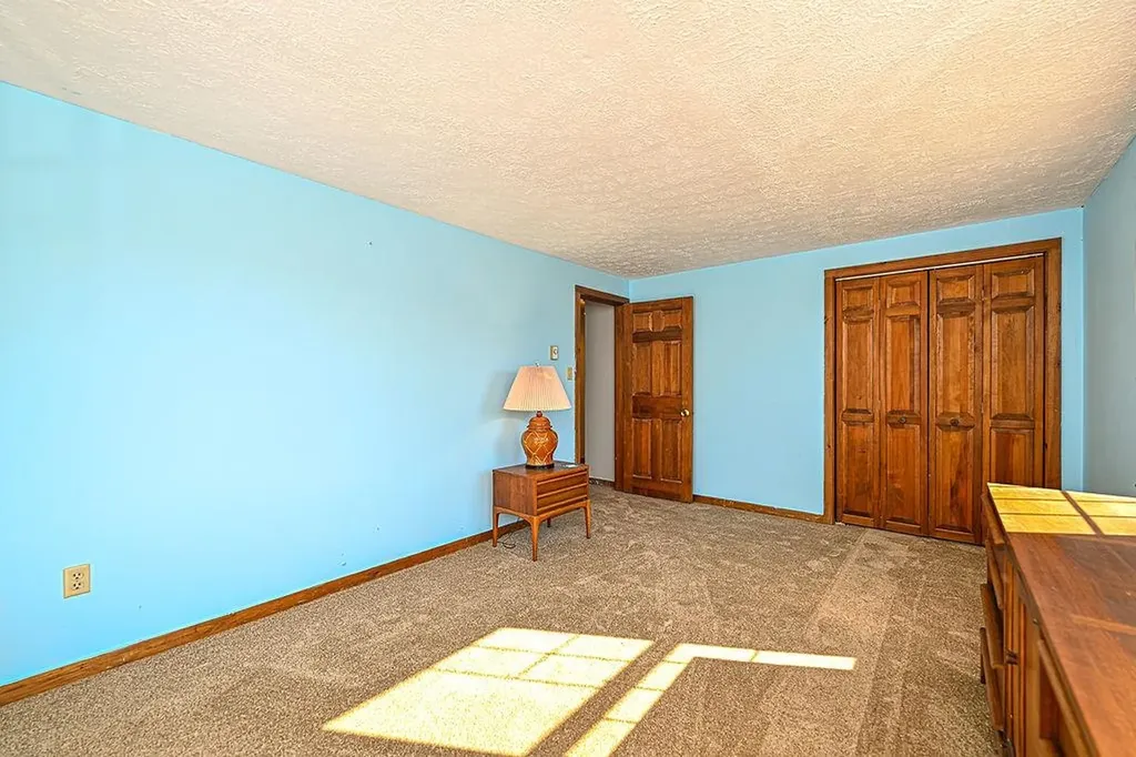 28 Ridgewood Road Eliot ME 03903