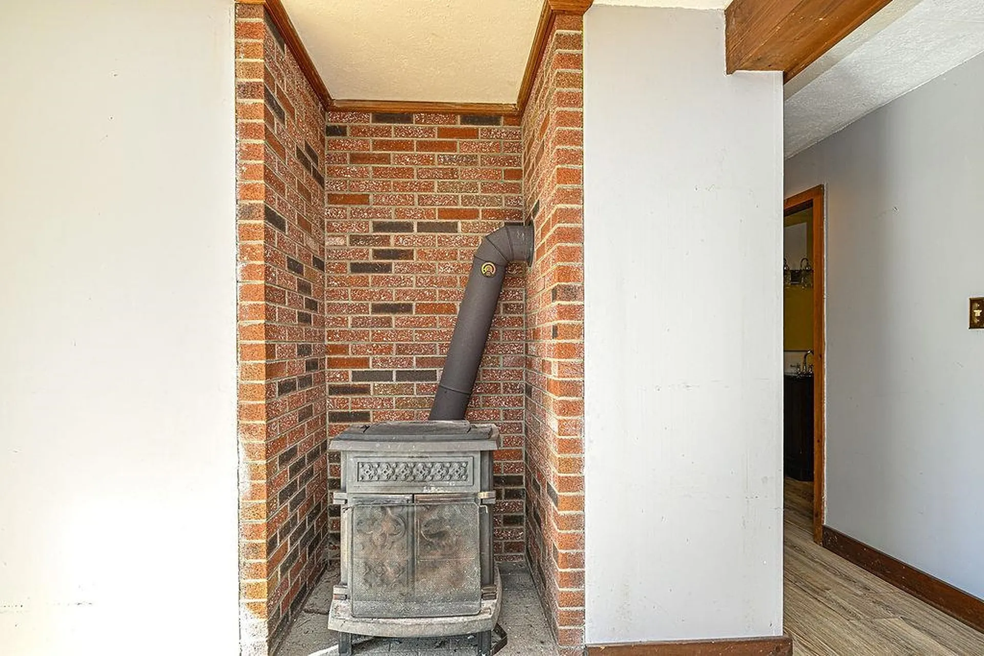28 Ridgewood Road Eliot ME 03903