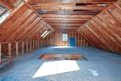 28 Ridgewood Road Eliot ME 03903