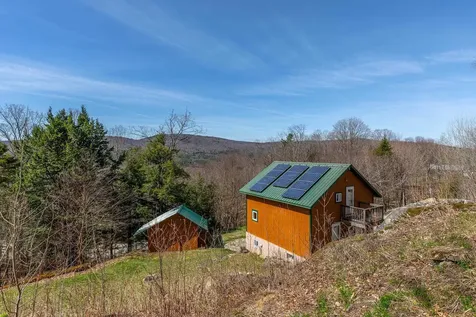 769 Straight Road Mount Holly VT 05730