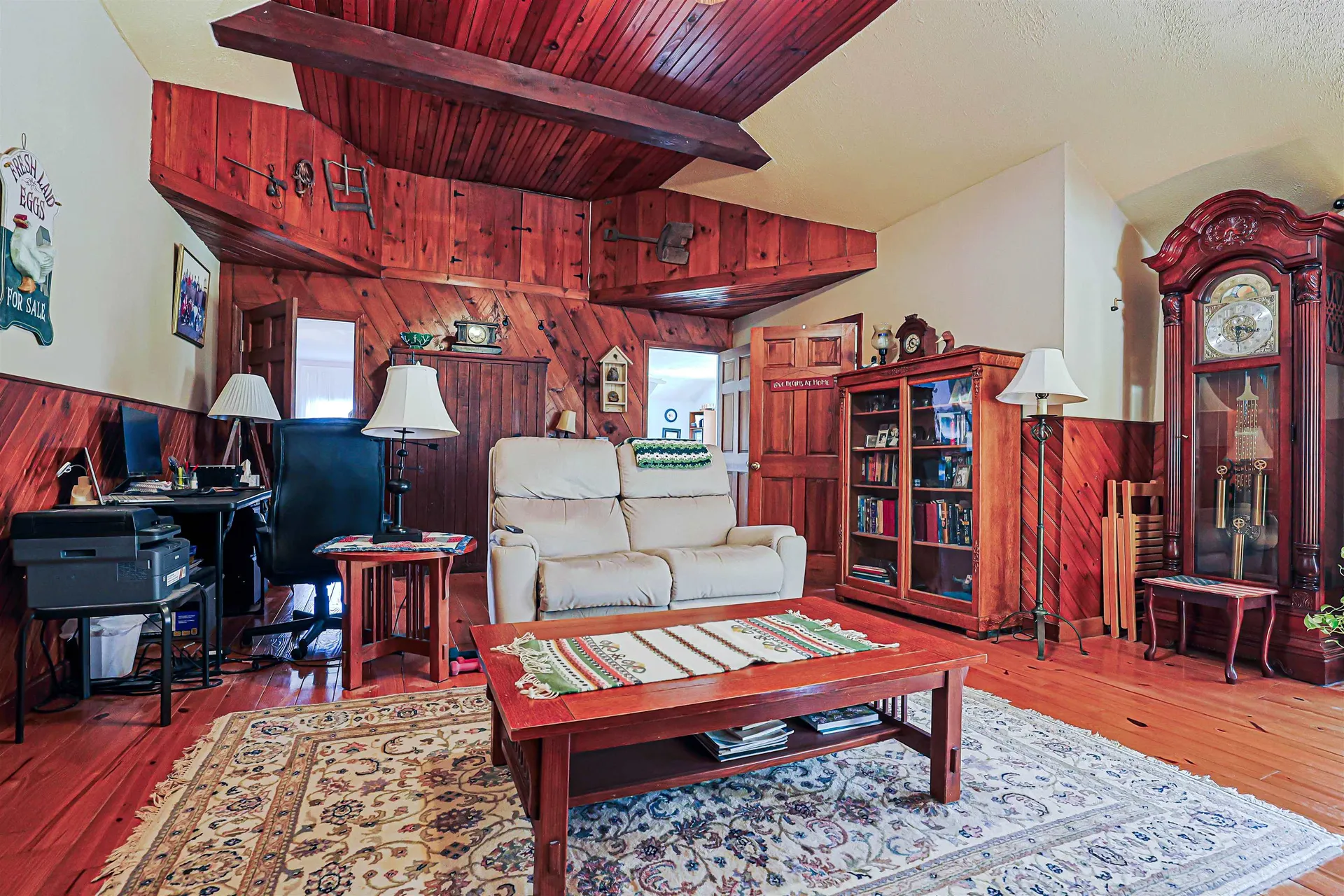 84 Hovey Road Londonderry NH 03053