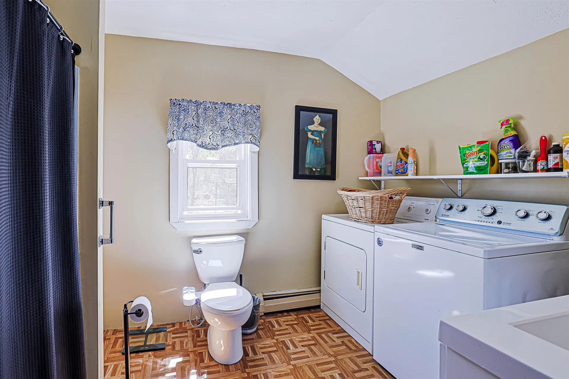 84 Hovey Road Londonderry NH 03053