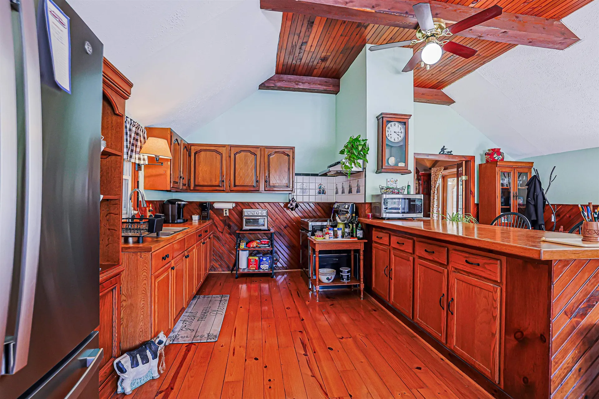 84 Hovey Road Londonderry NH 03053