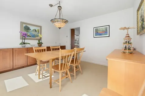 33 Rolling Ridge Road Lebanon NH 03766