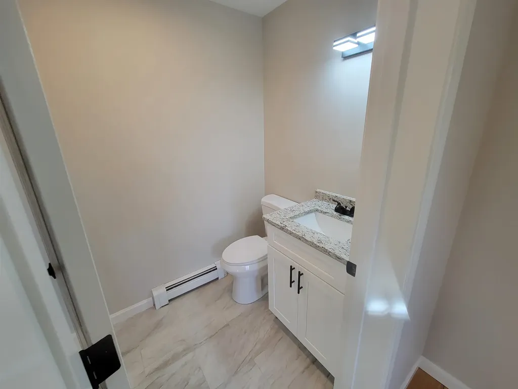 51 Nutter Circle Barnstead NH 03225