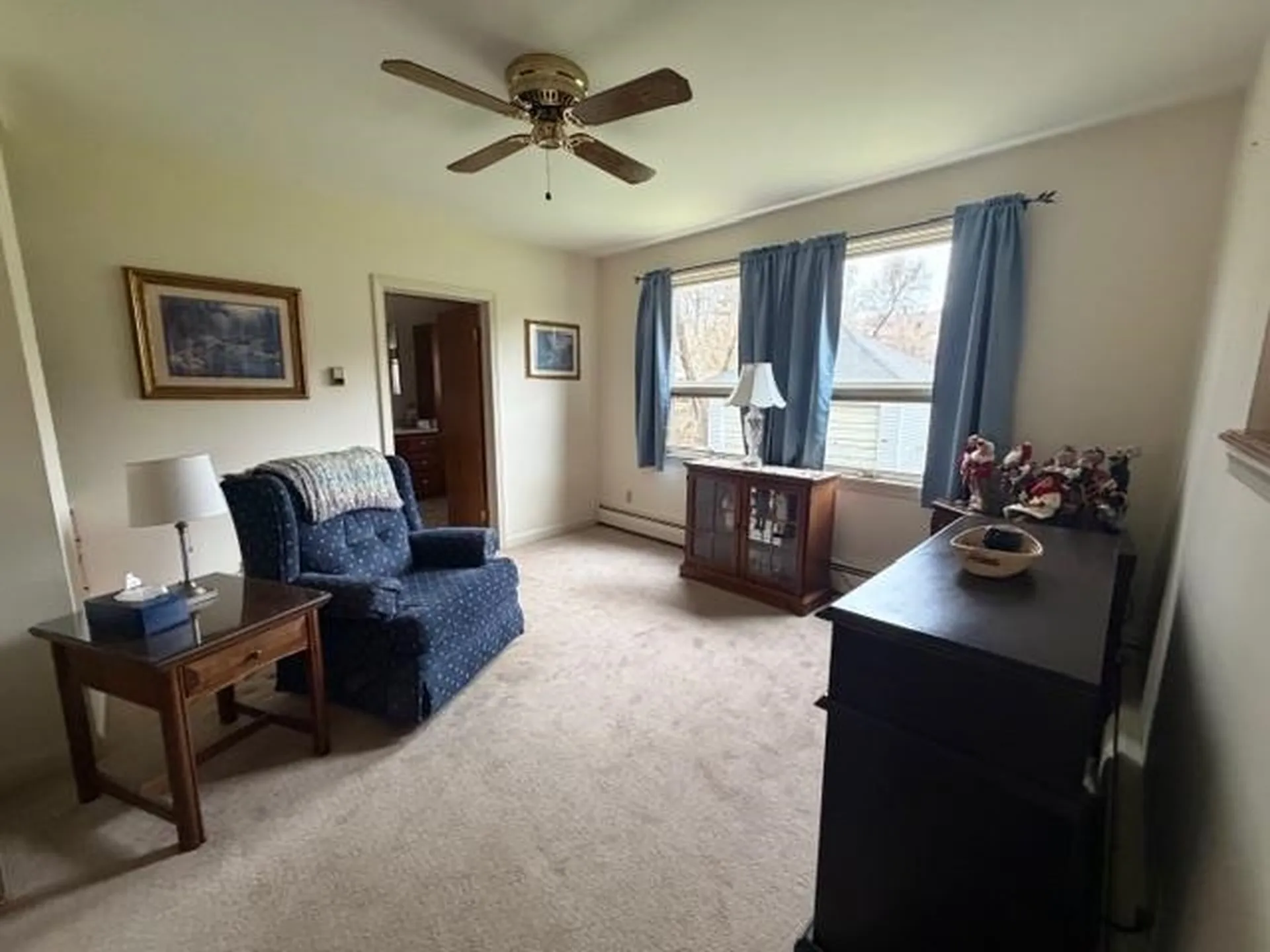 9 Mcfarland Street Gorham NH 03581
