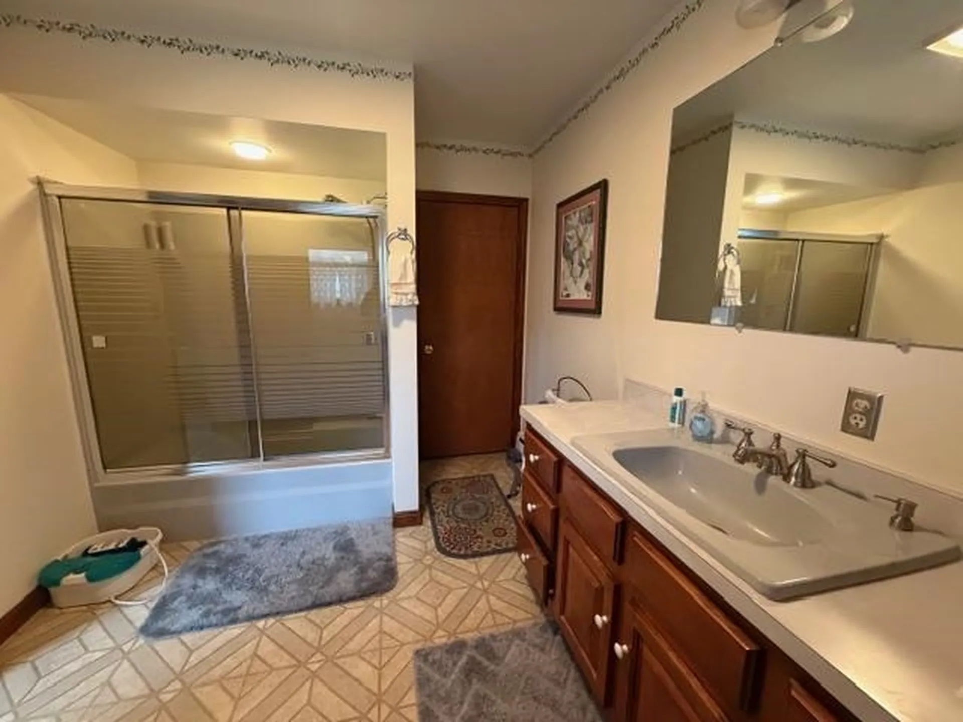 9 Mcfarland Street Gorham NH 03581