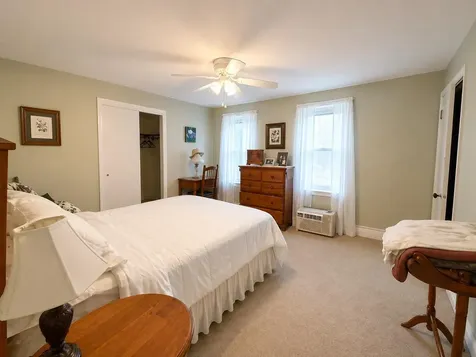 9 Mcfarland Street Gorham NH 03581