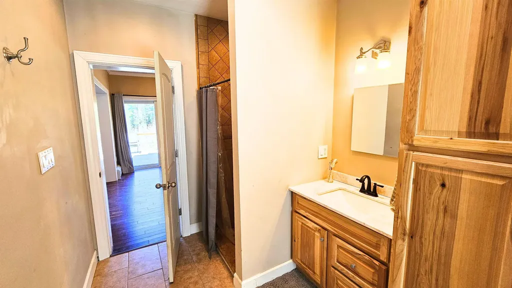 320 Old Bow Road Weathersfield VT 05156